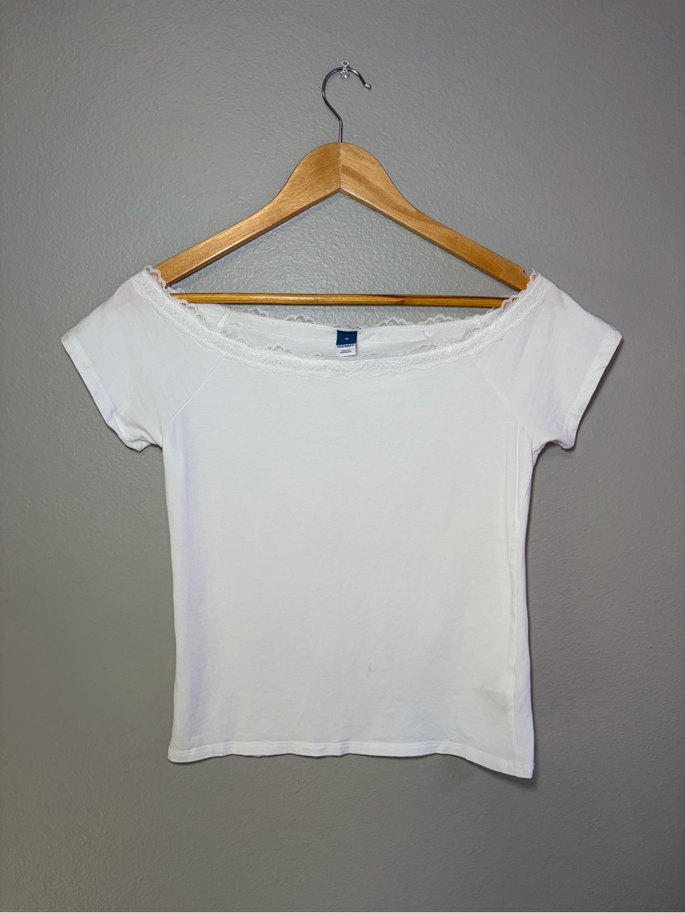 Old Navy White Off-Shoulder Full Length - Picture 2 of 4
